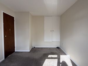 Main bedroom- click for photo gallery